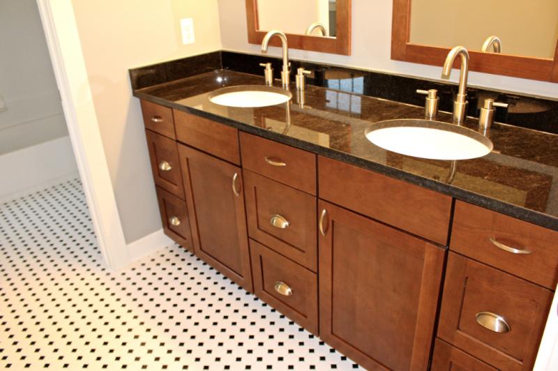 650F Cherry chocolate glaze